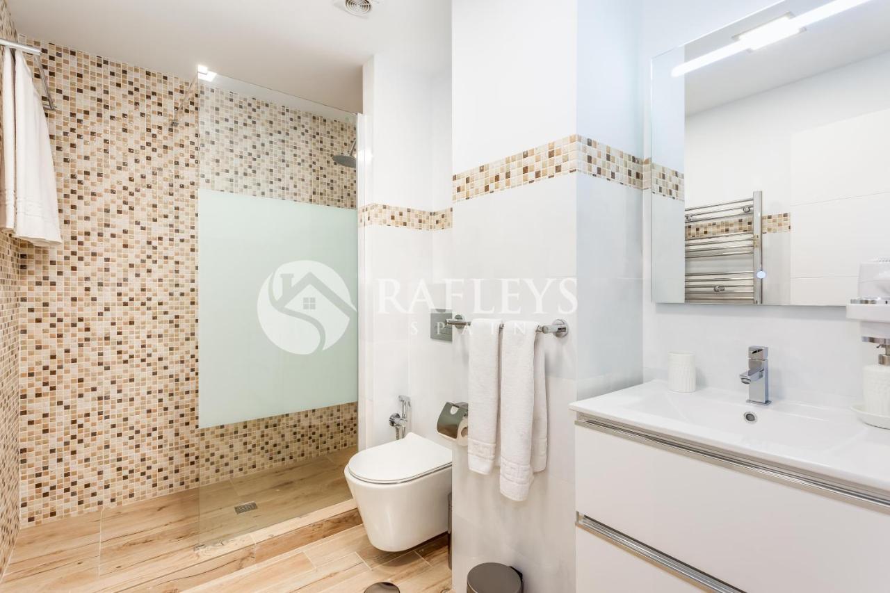 Modern 1 Bedroom Apartement In Very Center Of Marbella. Bagian luar foto